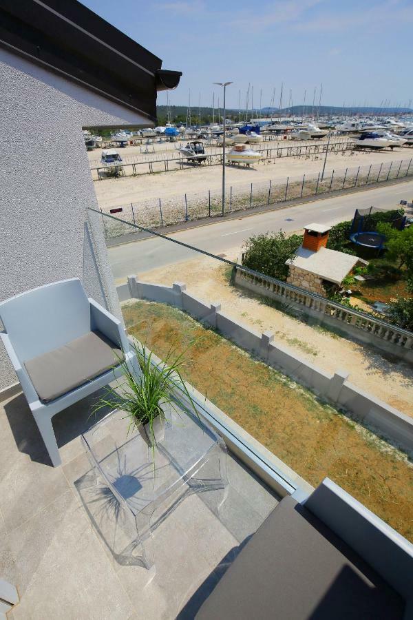 Apartament Navi